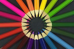 256px-Colouring_pencils